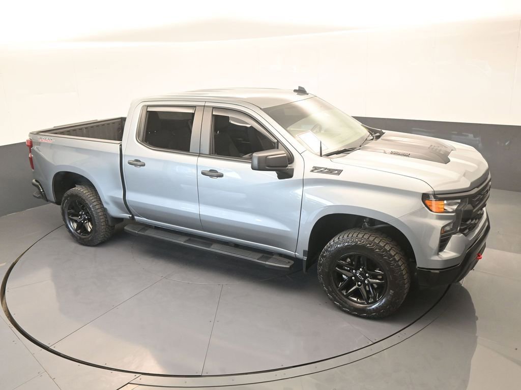 Used 2024 Chevrolet Silverado 1500 Custom Trail Boss w/ LPO, Dark Essentials Package image 53