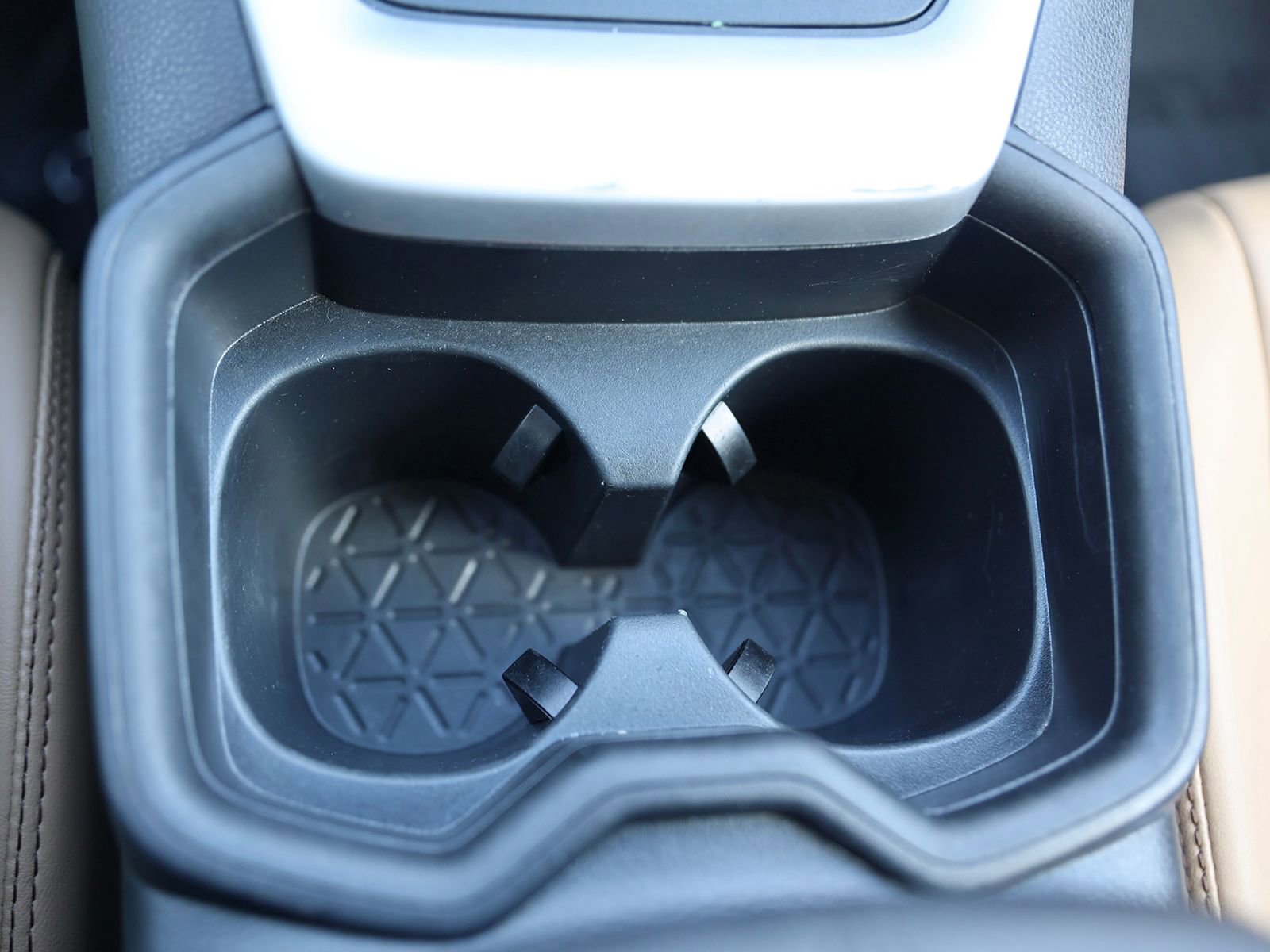 Used 2019 Toyota RAV4 XLE Premium w/ Cold Weather Package image 34