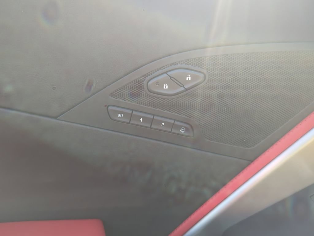 Used 2017 Chevrolet Corvette Z06 image 24