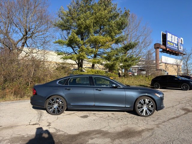 Used 2023 Volvo S90 B6 Plus w/ Protection Package Premier image 4