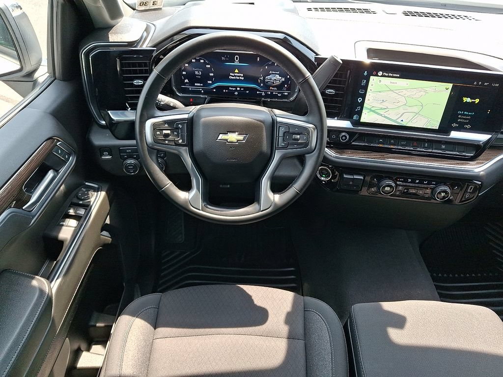 Certified 2025 Chevrolet Silverado 1500 LT AWD/4WD image 15