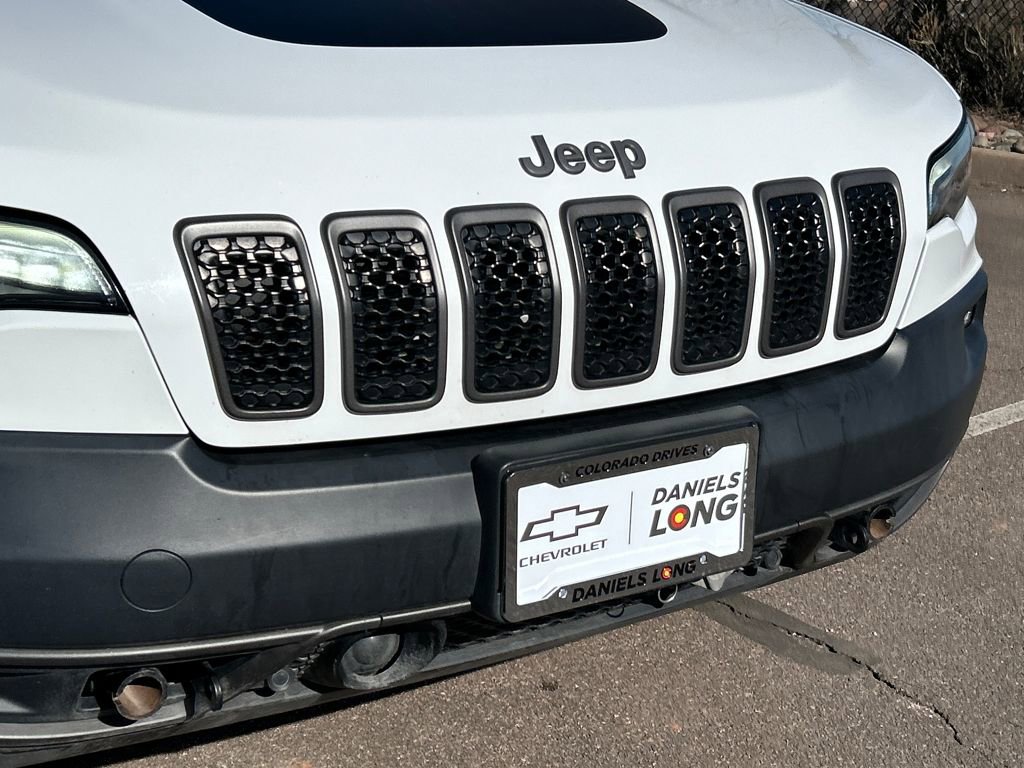 Used 2020 Jeep Cherokee Trailhawk w/ Technology Group image 26