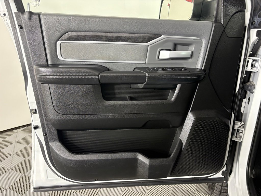 Used 2022 RAM 2500 Big Horn w/ Level A Equipment Group image 14