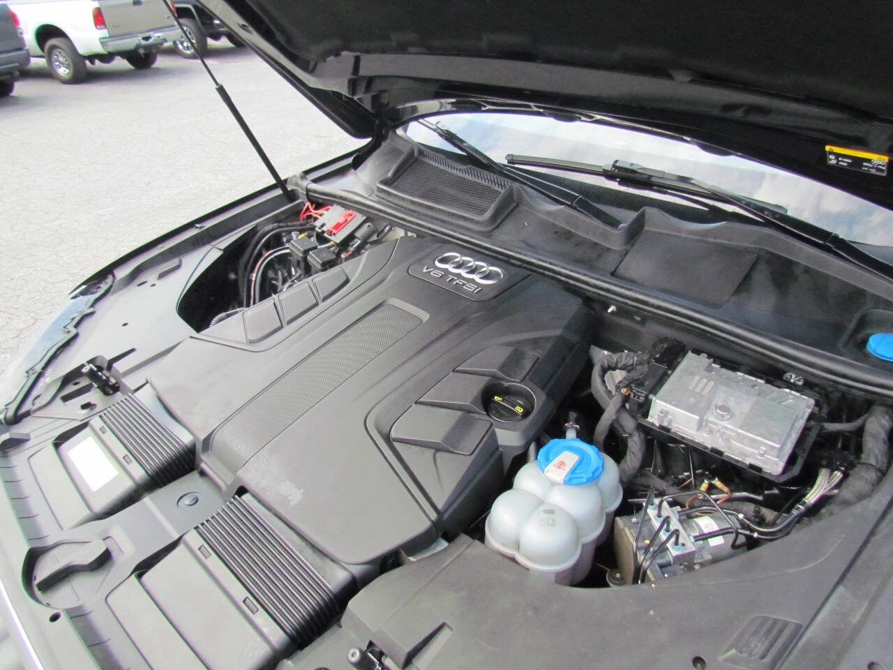 Used 2017 Audi Q7 3.0T Premium Plus image 27