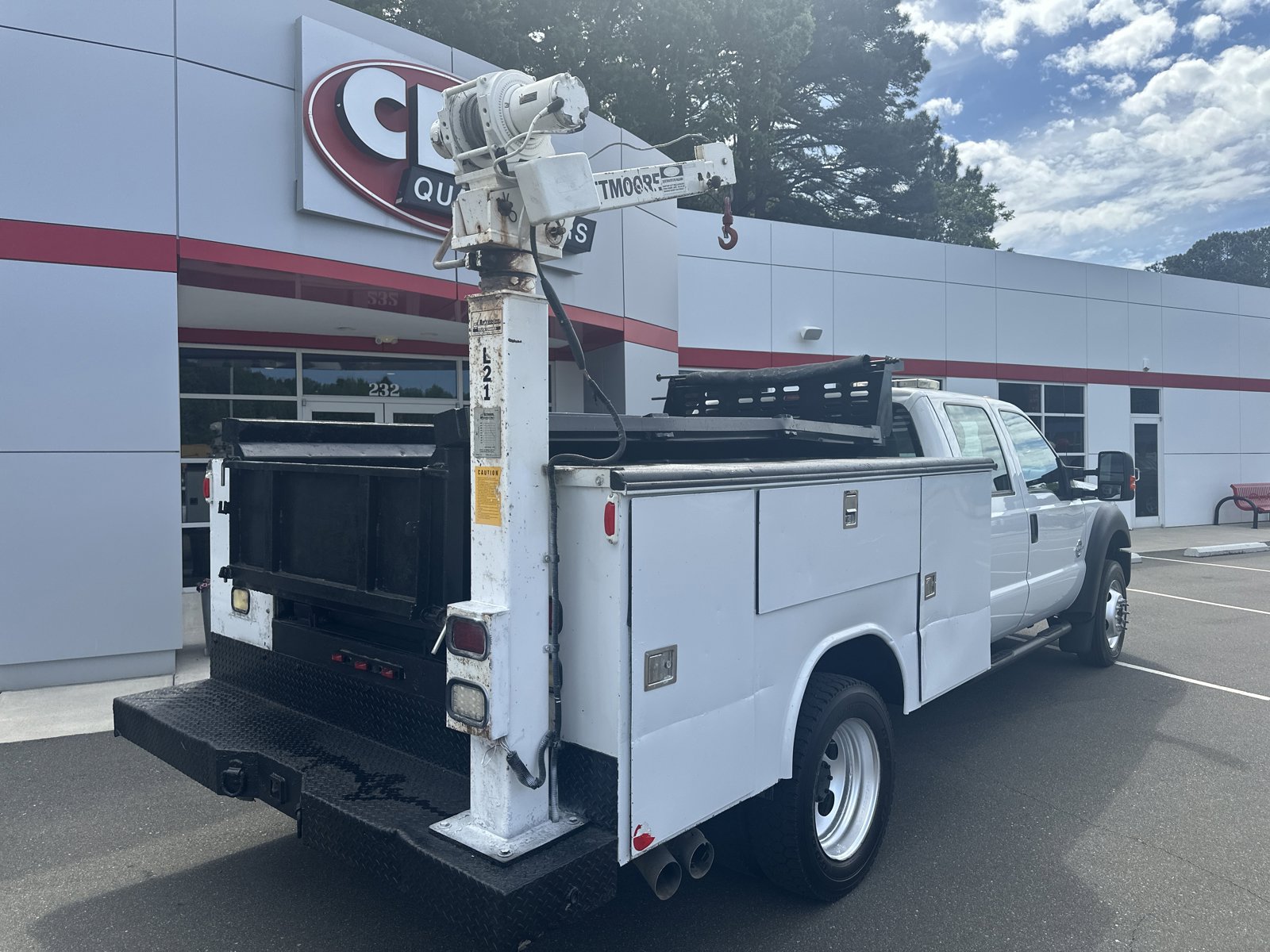 Used 2014 Ford F550 2WD Crew Cab Super Duty image 8