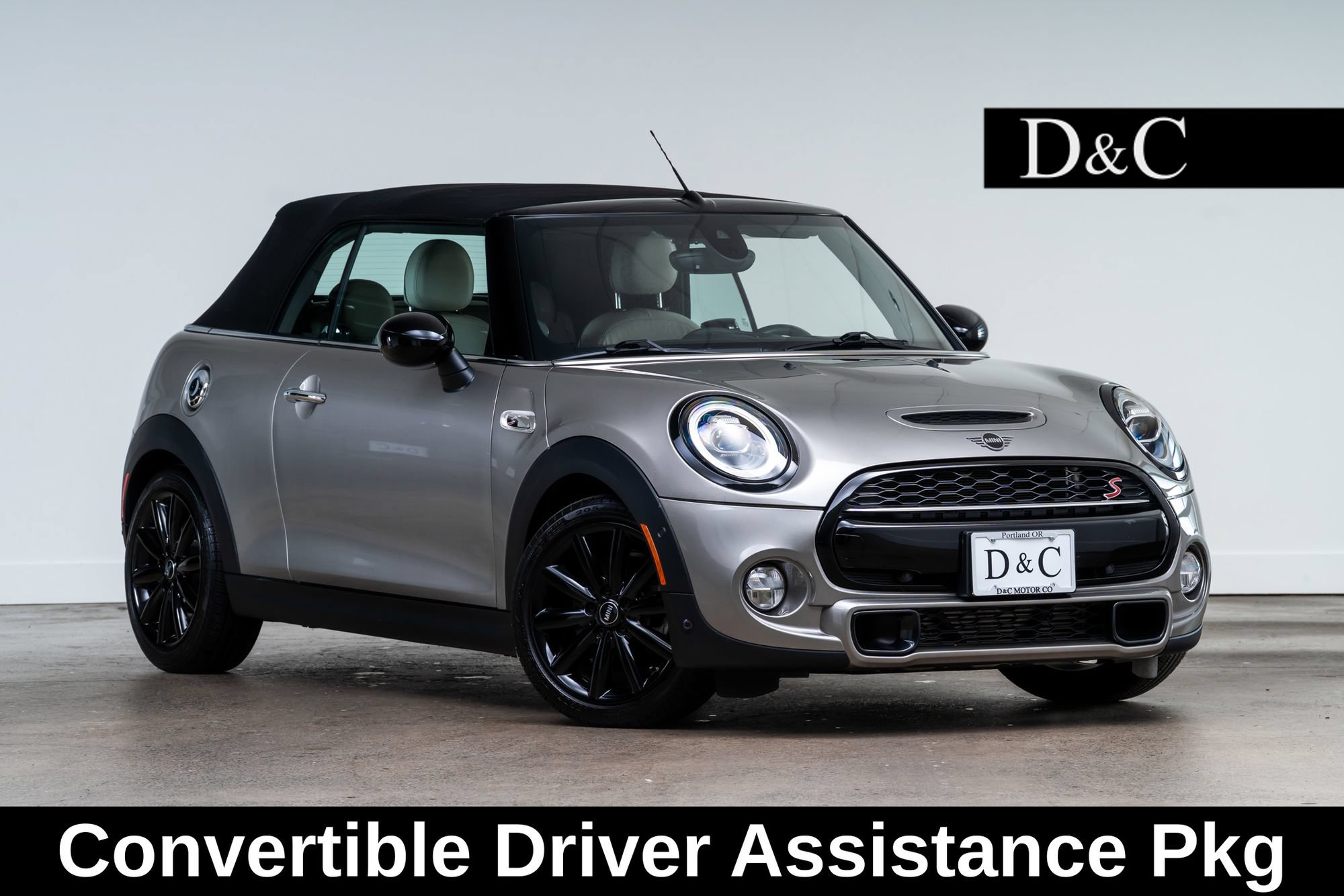 Used 2019 MINI Cooper S w/ Signature Upholstery Package FWD image 1