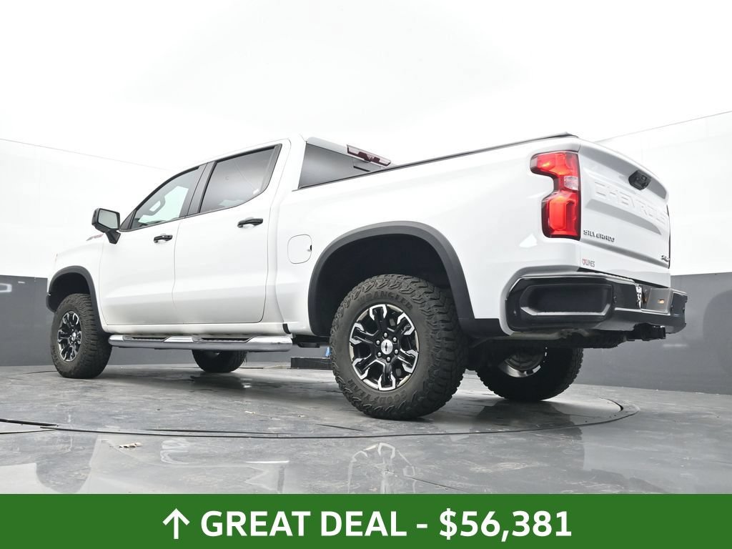 Used 2024 Chevrolet Silverado 1500 ZR2 w/ Technology Package AWD/4WD image 32