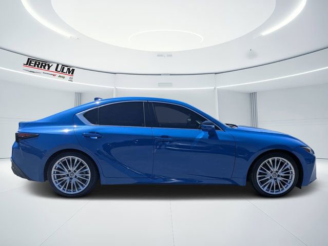 Used 2022 Lexus IS 300 w/ Premium Package RWD image 2