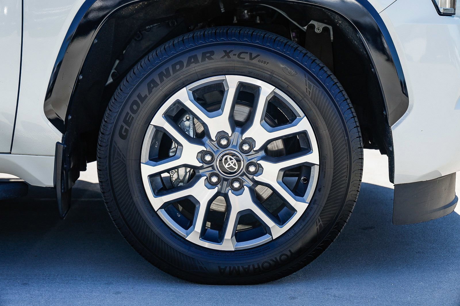 Used 2025 Toyota Sequoia 1794 Edition w/ TRD Off-Road Package AWD/4WD image 9