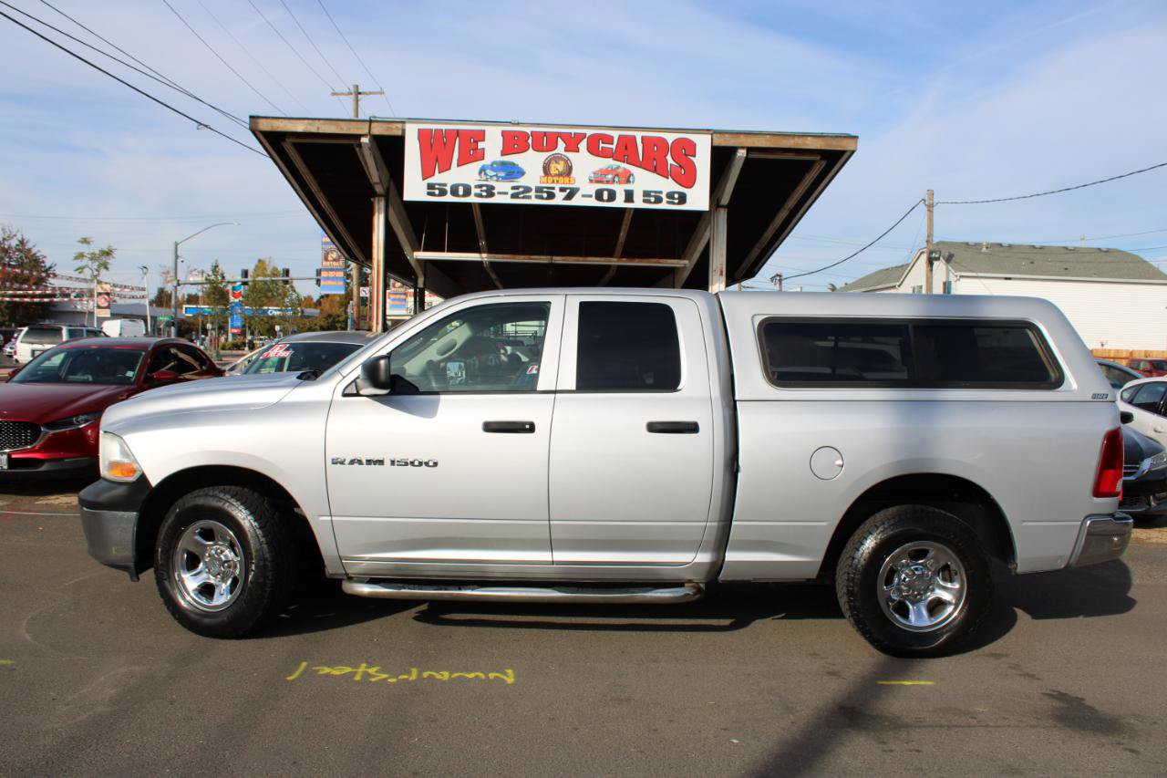 Used 2011 RAM 1500 ST w/ ST Popular Equipment Group AWD/4WD image 4