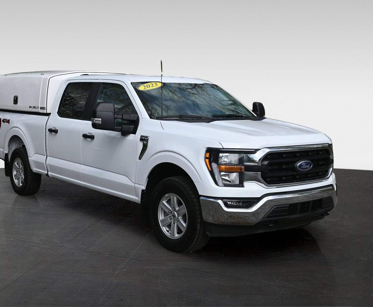 Used 2023 Ford F150 XLT w/ Trailer Tow Package AWD/4WD image 3