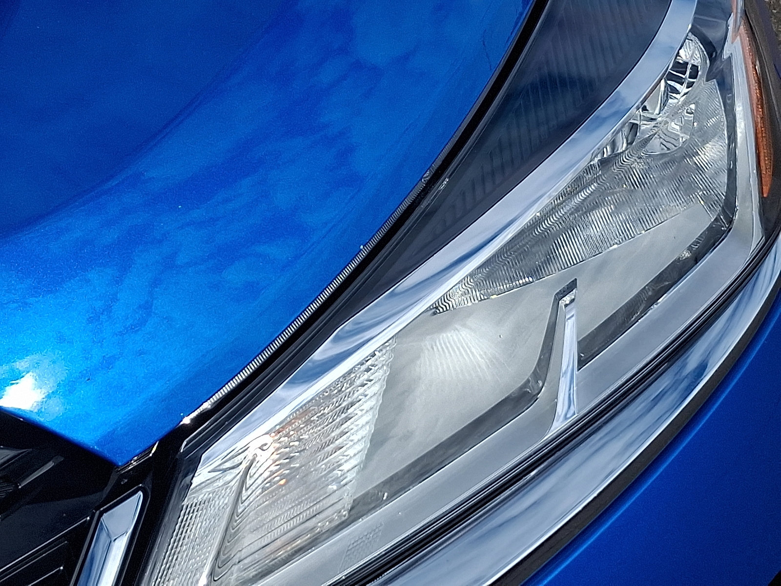 Used 2024 Nissan Kicks S image 9