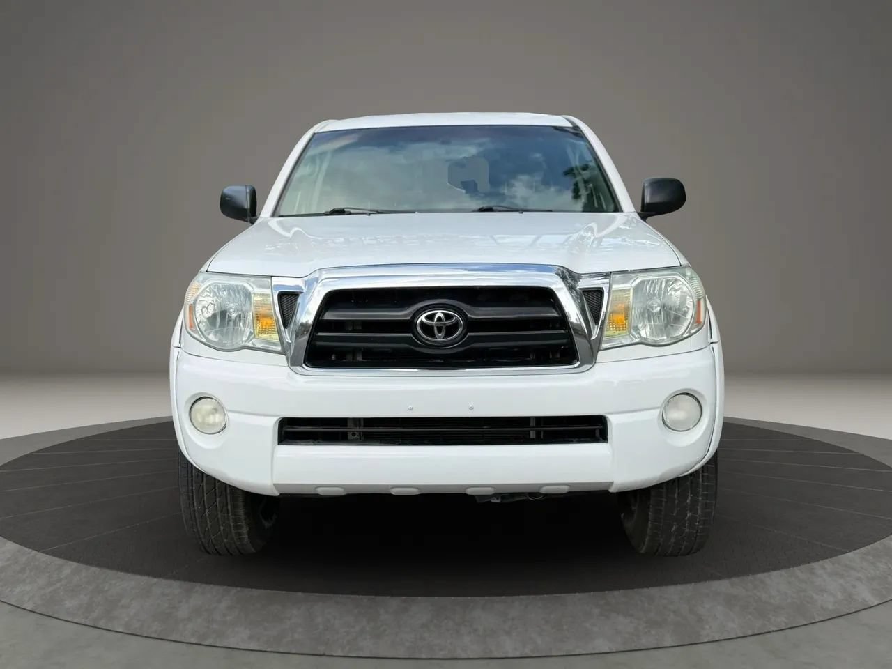 Used 2007 Toyota Tacoma PreRunner RWD image 2