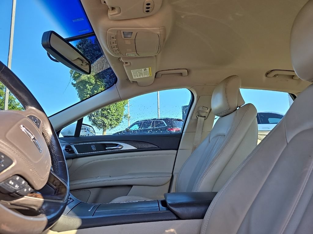 Used 2017 Lincoln MKZ Select FWD image 30