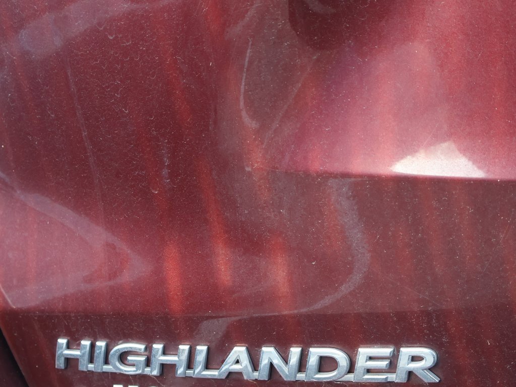 Used 2015 Toyota Highlander XLE image 8