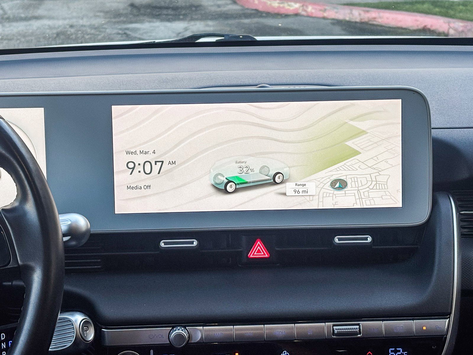 Used 2022 Hyundai Ioniq 5 SE w/ Cargo Package image 17