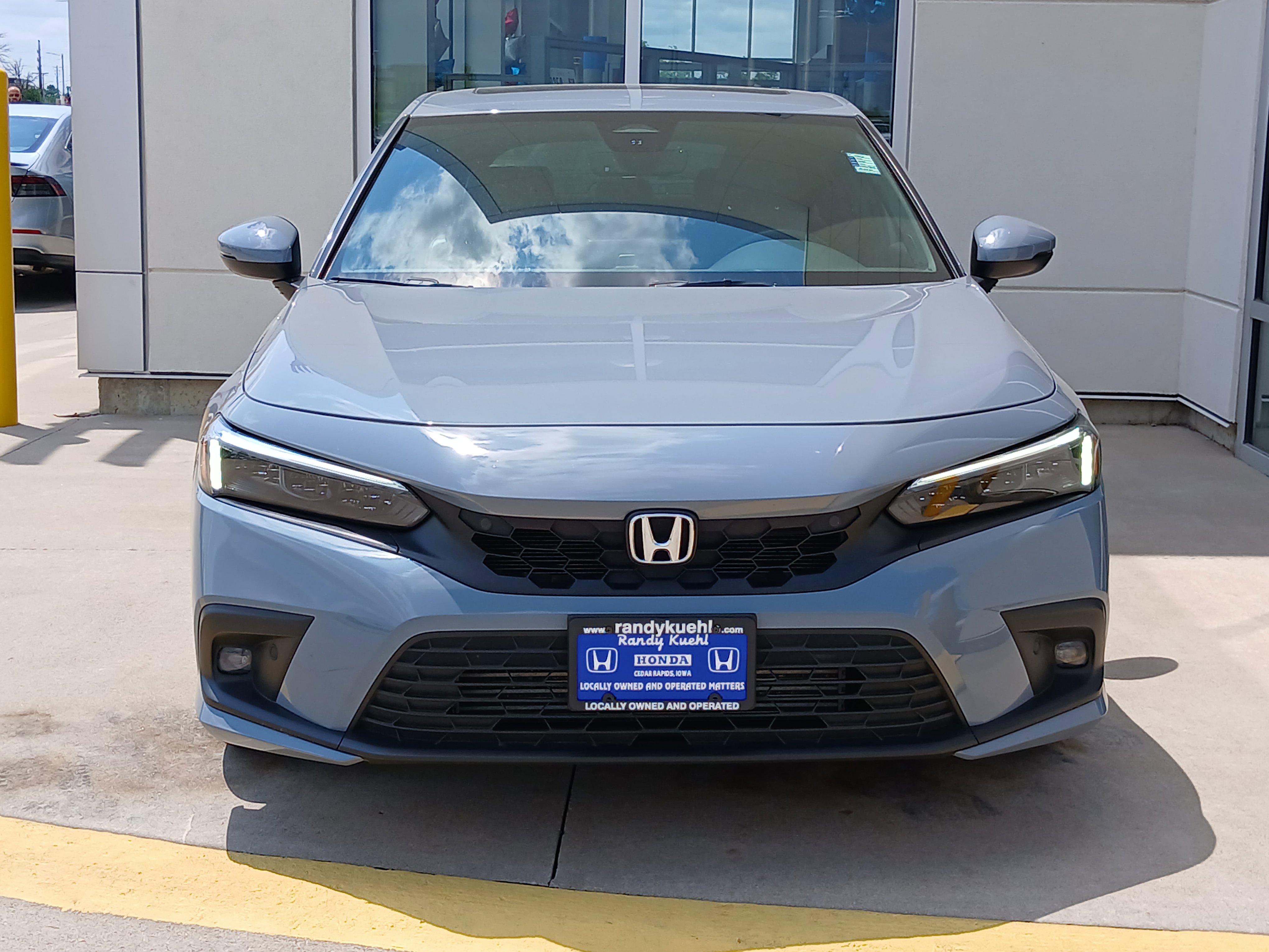 Used 2022 Honda Civic Sport Touring image 4