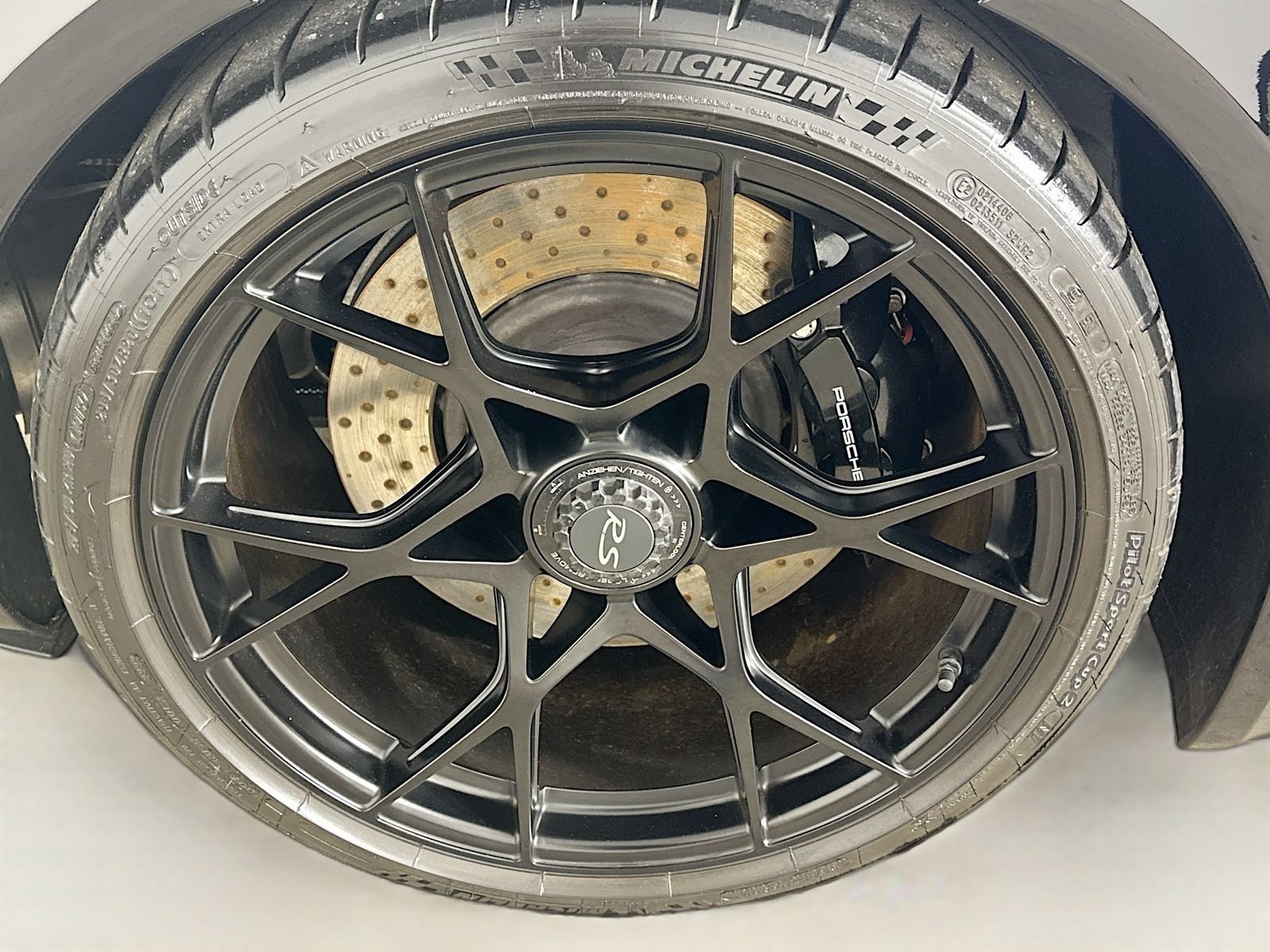 Used 2023 Porsche 718 Cayman GT4 RS RWD image 45