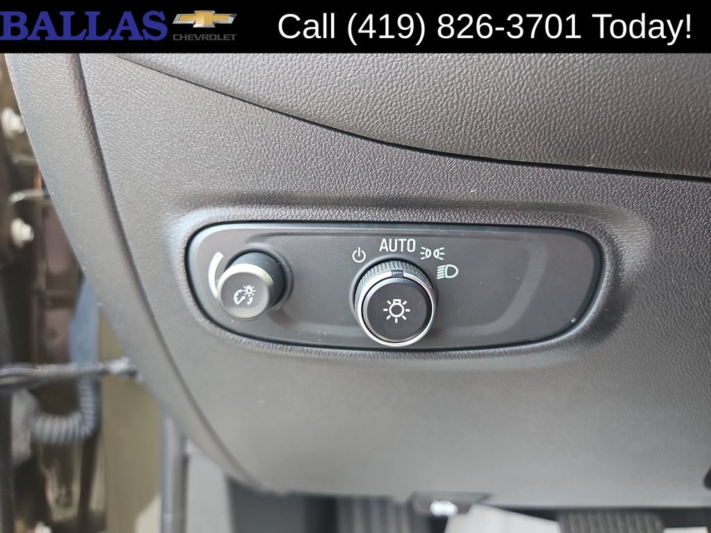 Certified 2023 Chevrolet Equinox LT FWD image 21
