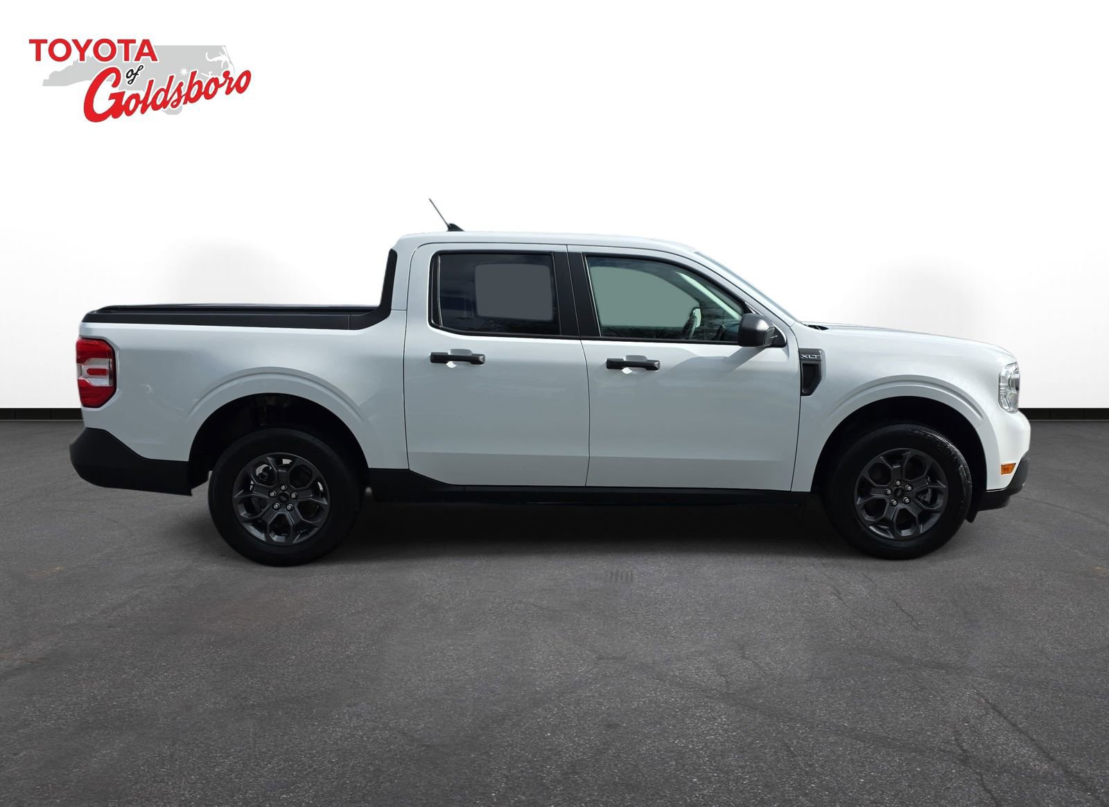 Used 2024 Ford Maverick XLT image 4