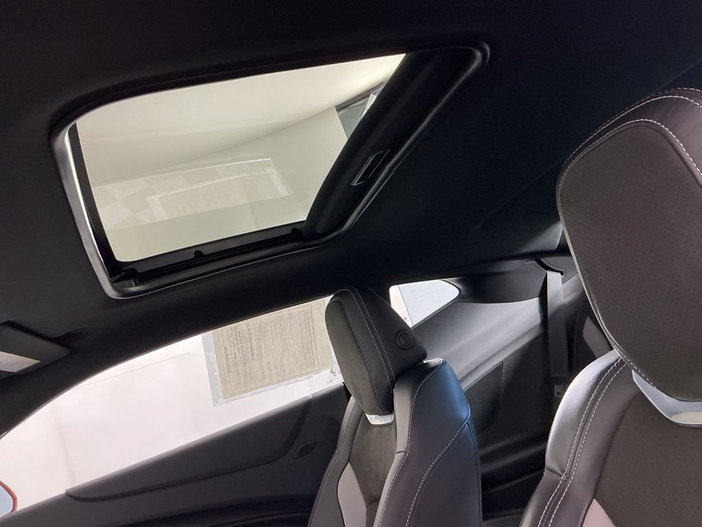 Used 2023 Chevrolet Camaro SS RWD image 18