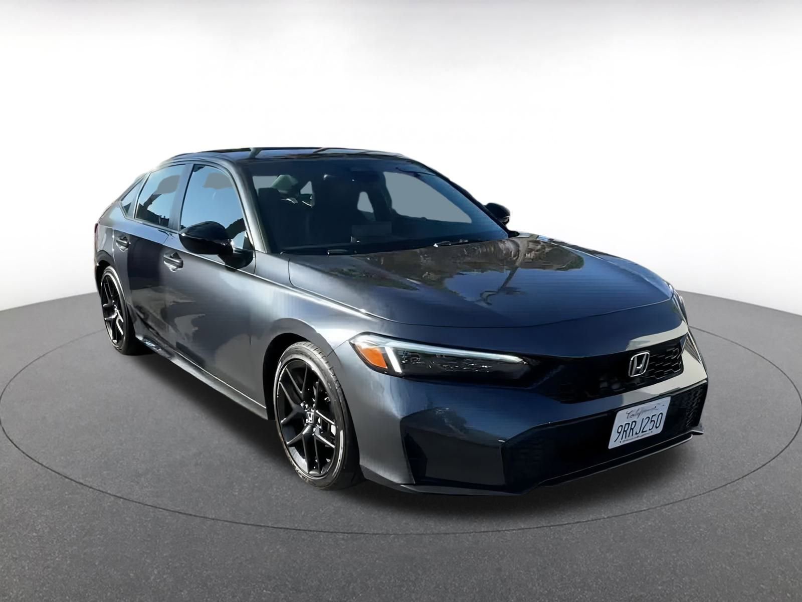 Used 2025 Honda Civic Sport image 3