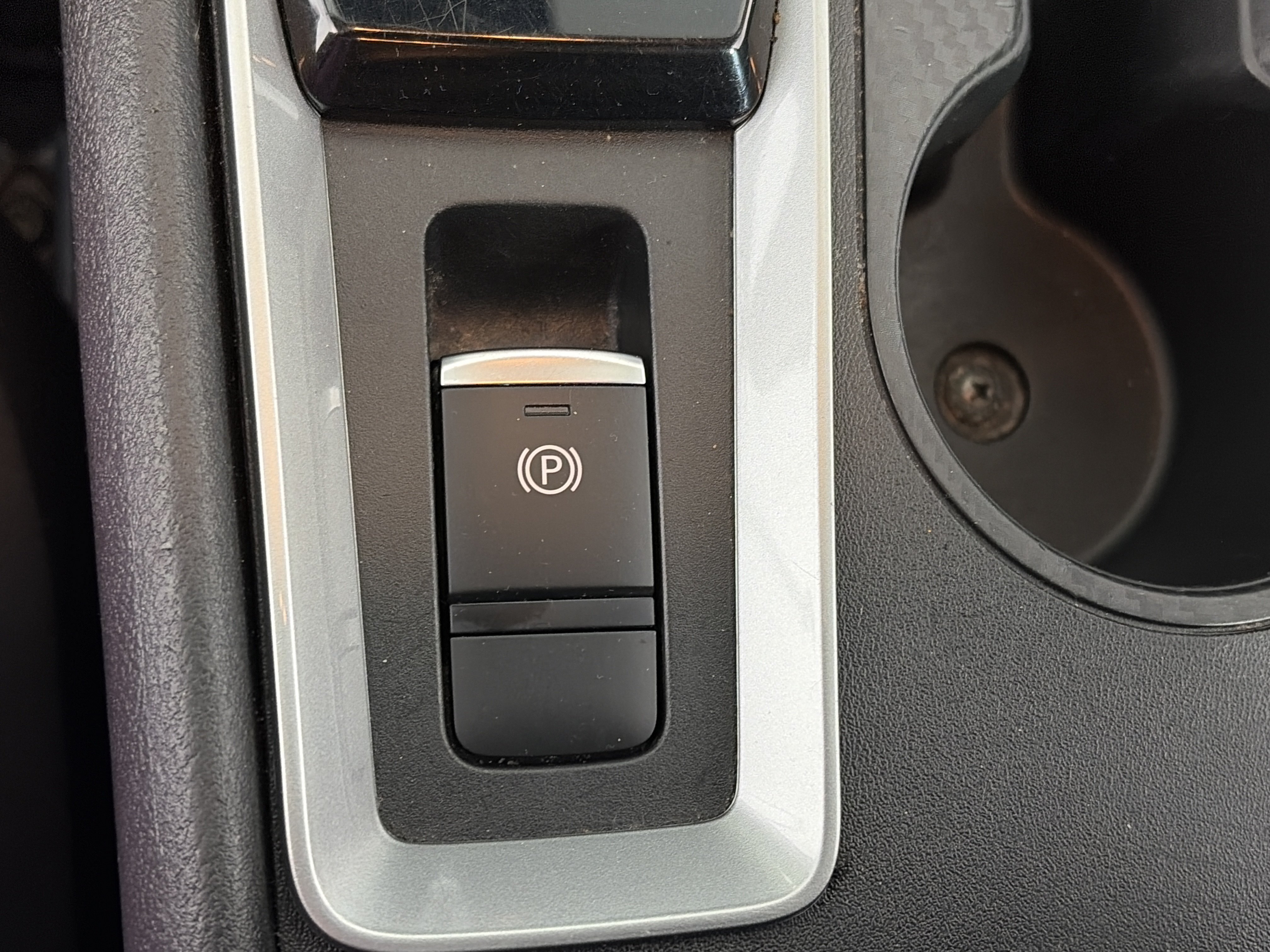 Used 2025 Nissan Altima 2.5 SV AWD/4WD image 24