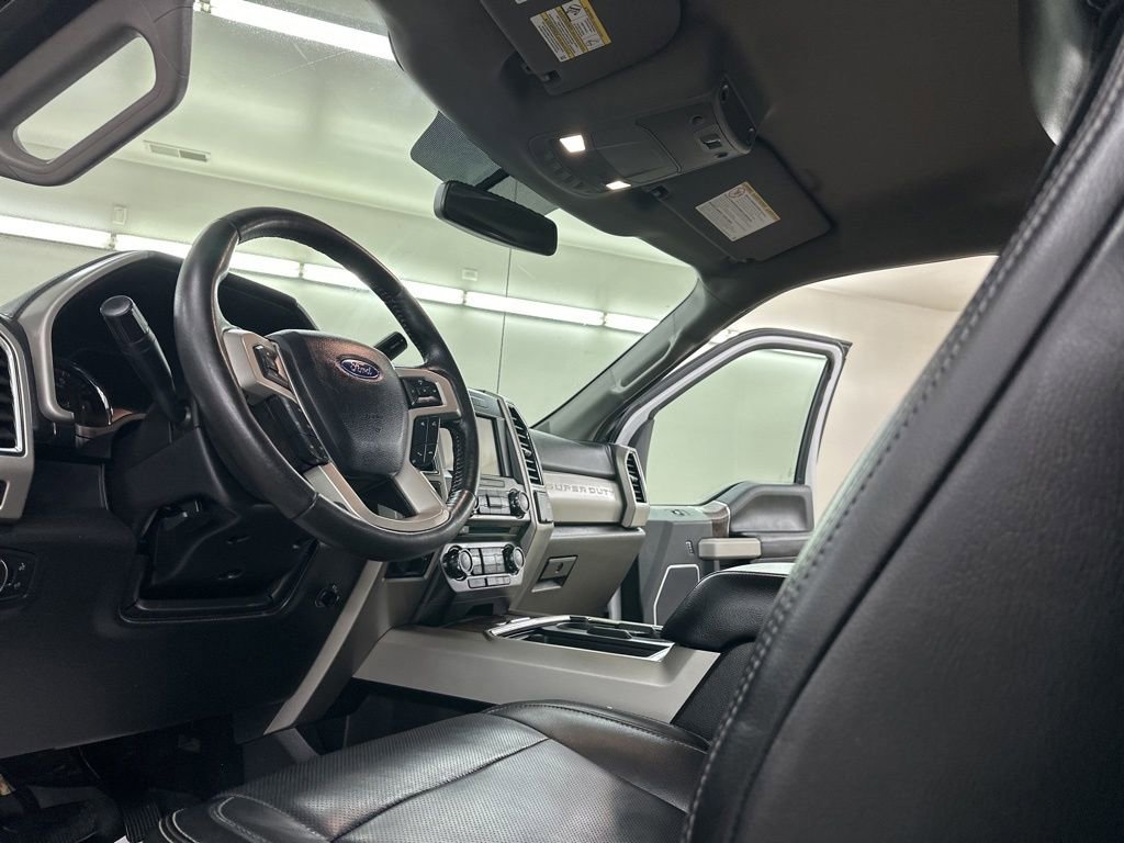 Used 2018 Ford F250 Lariat w/ Lariat Value Package image 32