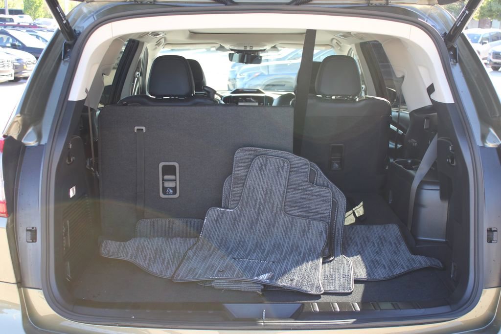Used 2025 Subaru Ascent Touring AWD/4WD image 30