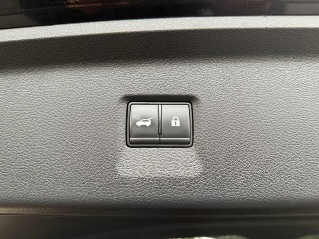 Used 2023 INFINITI QX60 Pure image 40