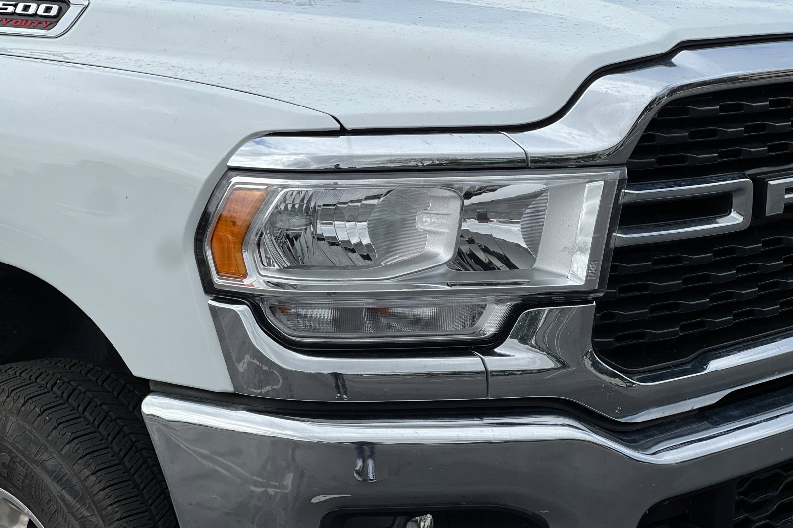 Used 2024 RAM 3500 Big Horn image 44