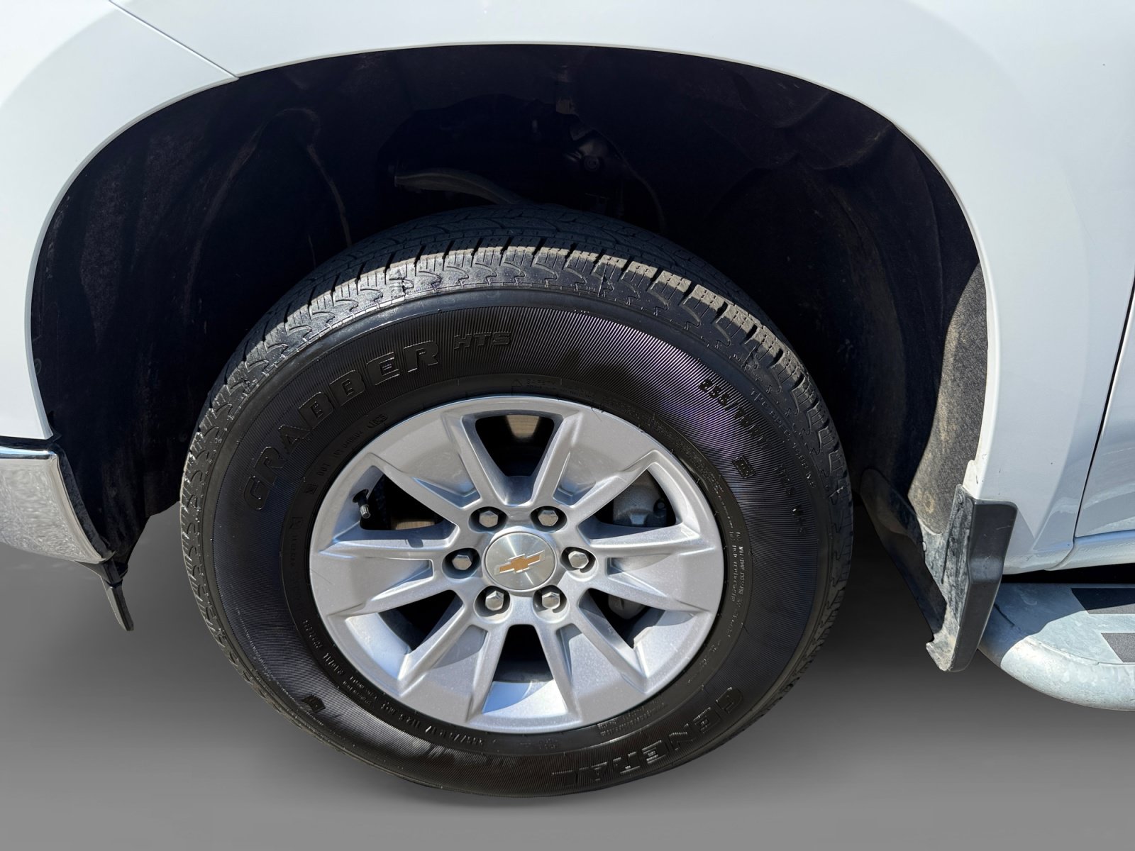 Used 2025 Chevrolet Silverado 1500 W/T RWD image 9