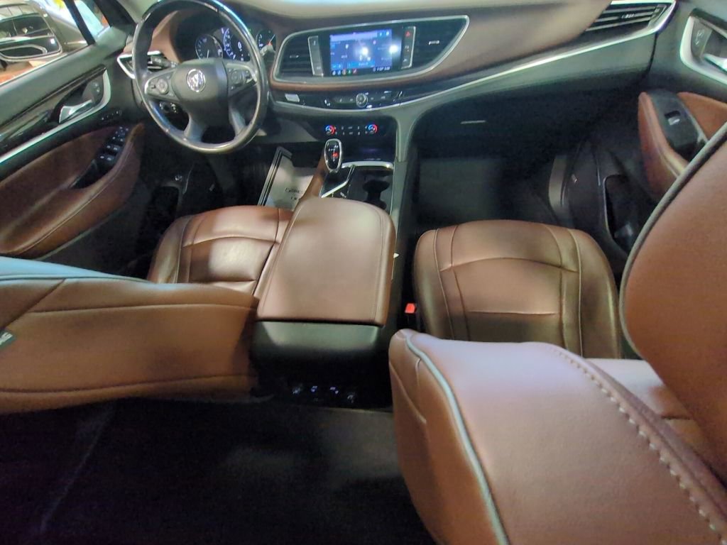Used 2020 Buick Enclave Avenir w/ Avenir Technology Package image 29