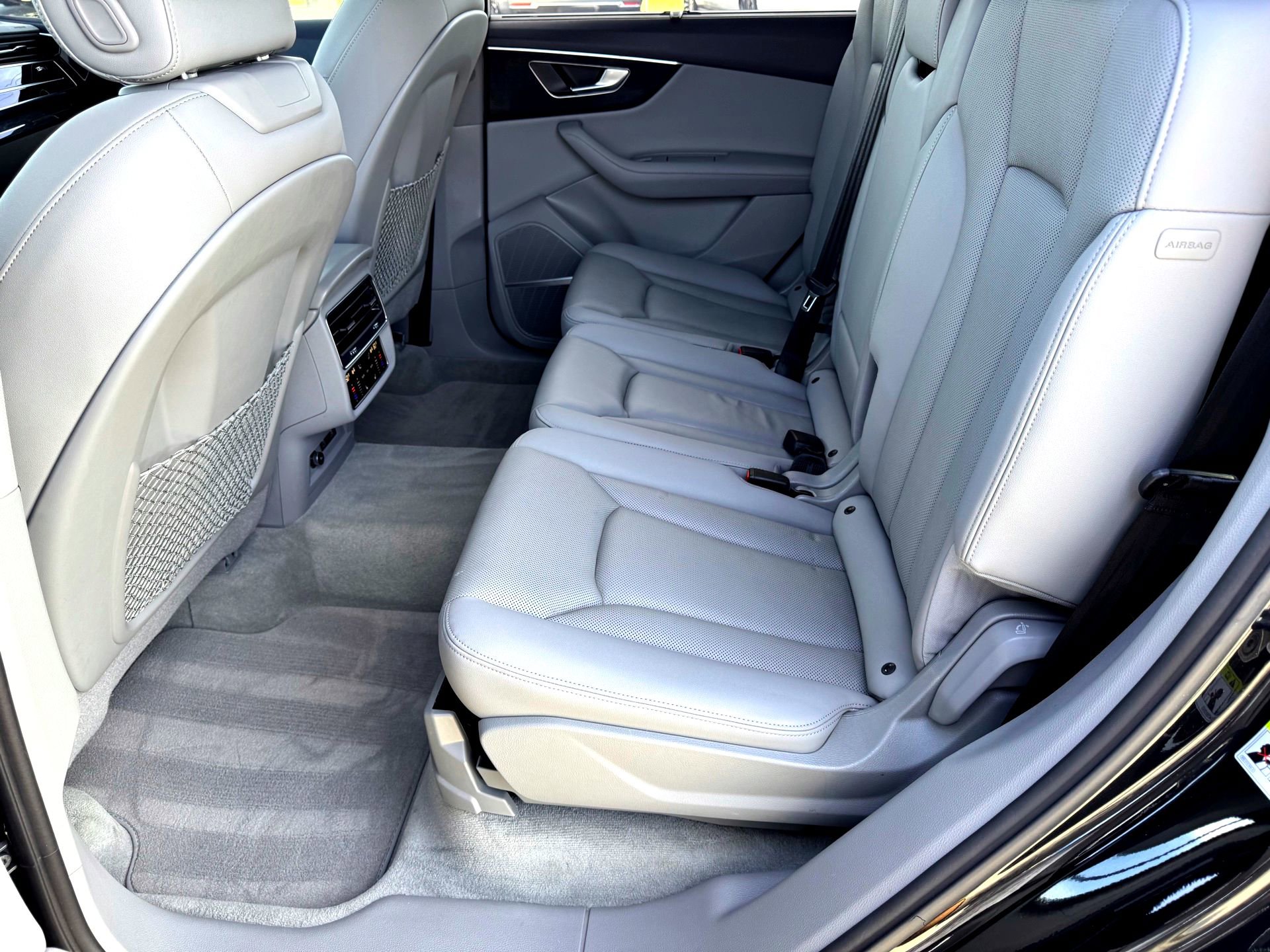 Used 2023 Audi Q7 3.0T Prestige w/ Prestige Package image 22