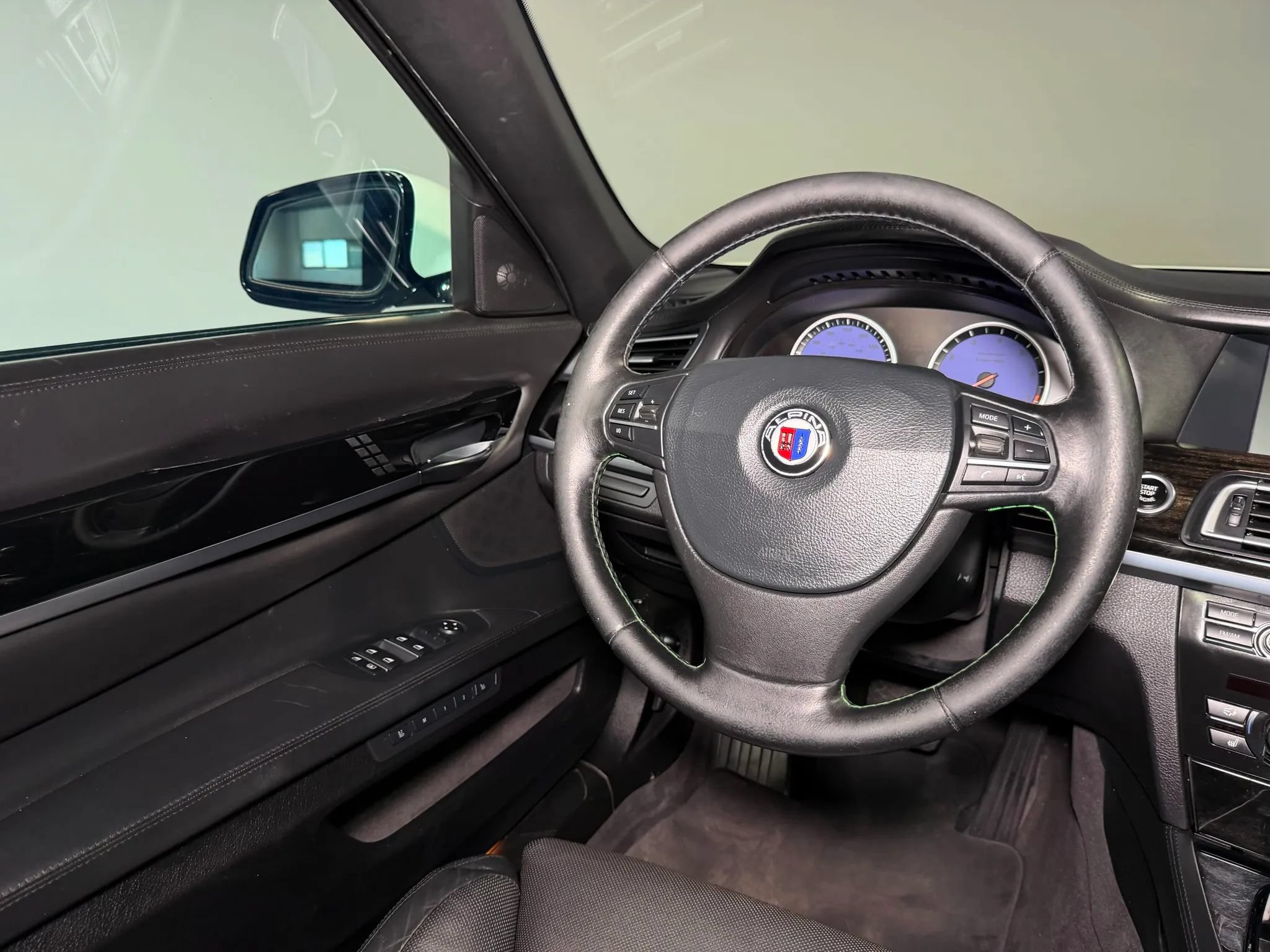 Used 2012 BMW ALPINA B7 RWD image 20