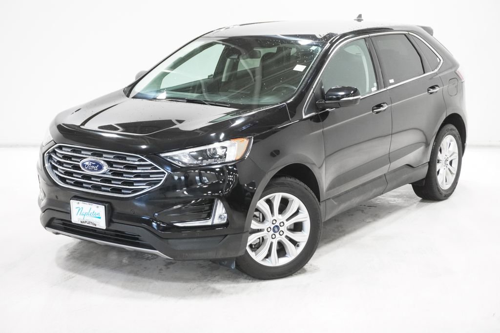 Used 2022 Ford Edge Titanium AWD/4WD image 2