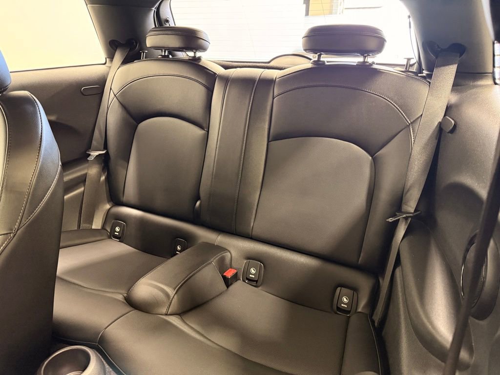 Used 2018 MINI Cooper S image 20