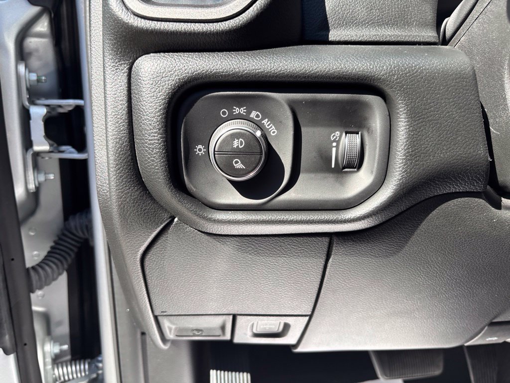 New 2027 RAM 3500 Tradesman AWD/4WD image 37
