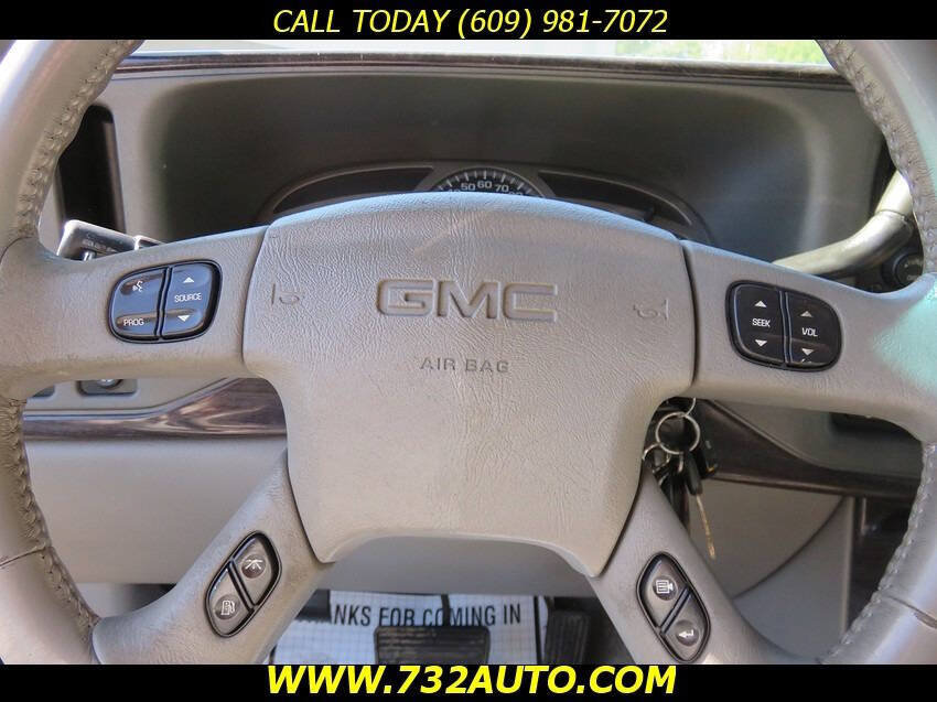 Used 2003 GMC Yukon XL Denali AWD/4WD image 21