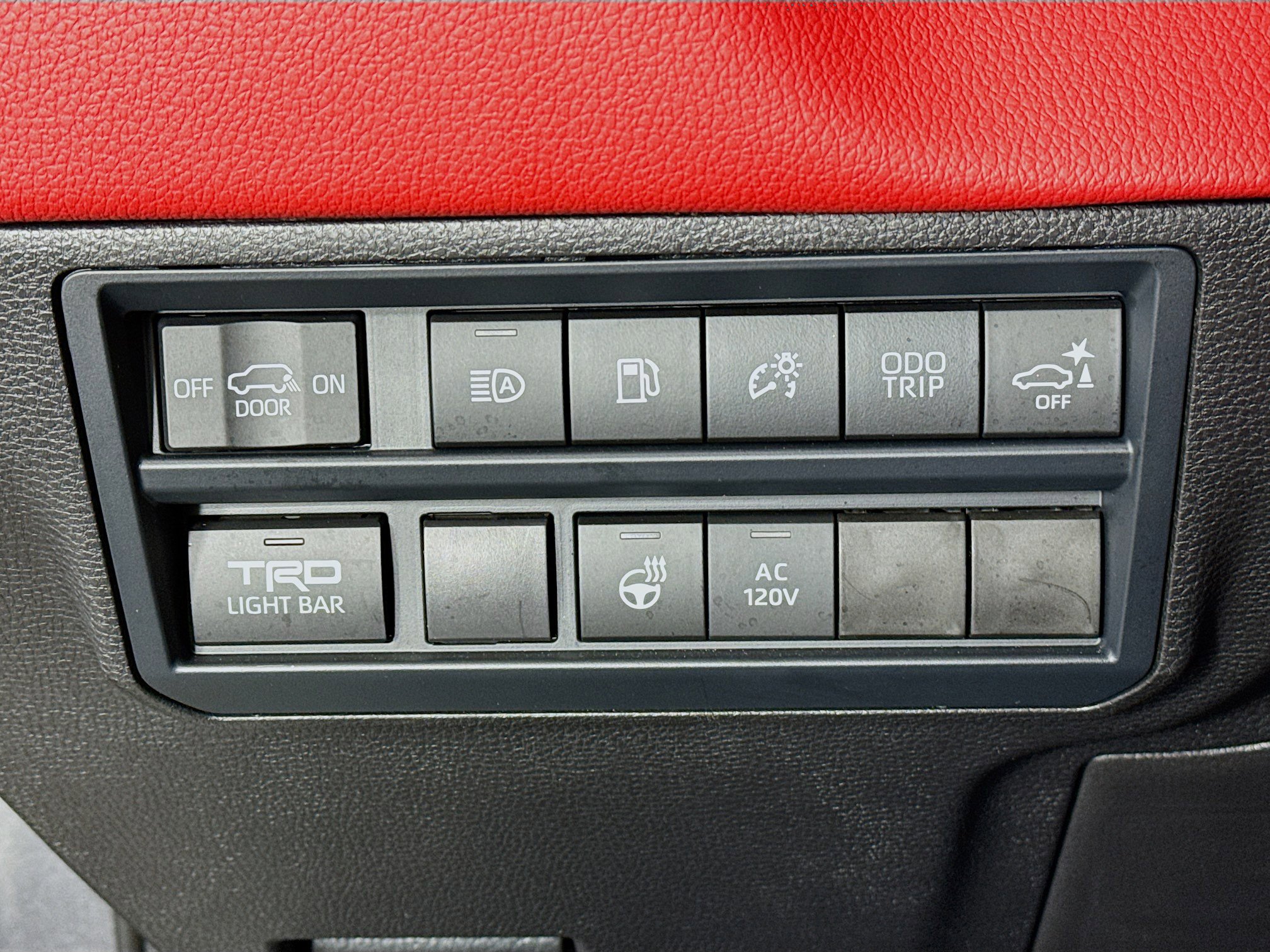 Certified 2025 Toyota Sequoia TRD Pro AWD/4WD image 10