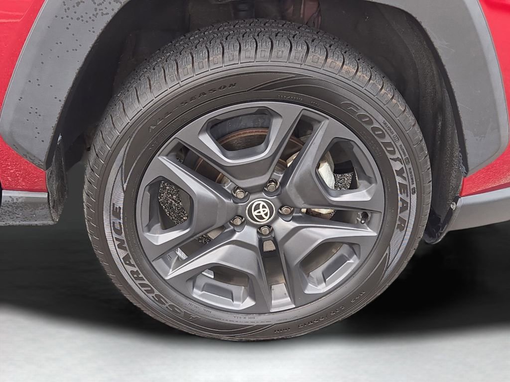 Used 2023 Toyota RAV4 Adventure image 6