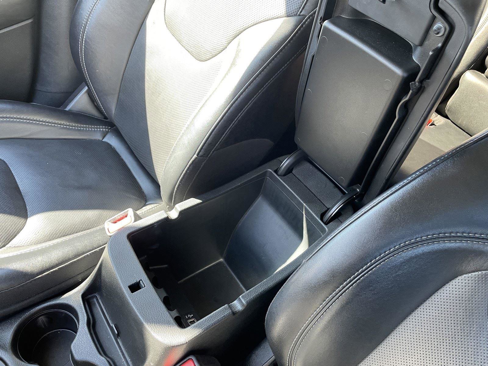 Certified 2023 Jeep Cherokee Altitude Lux image 29