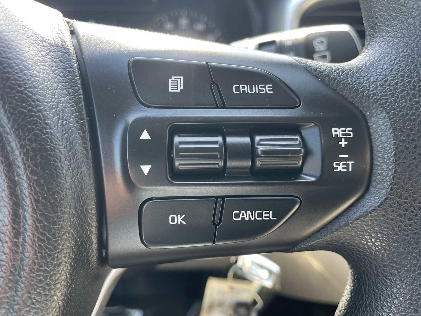 Used 2017 Kia Sorento LX image 15