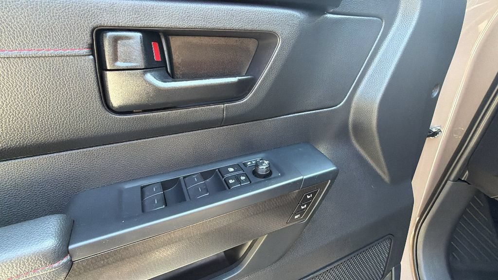 Used 2025 Toyota Tundra TRD Pro AWD/4WD image 13