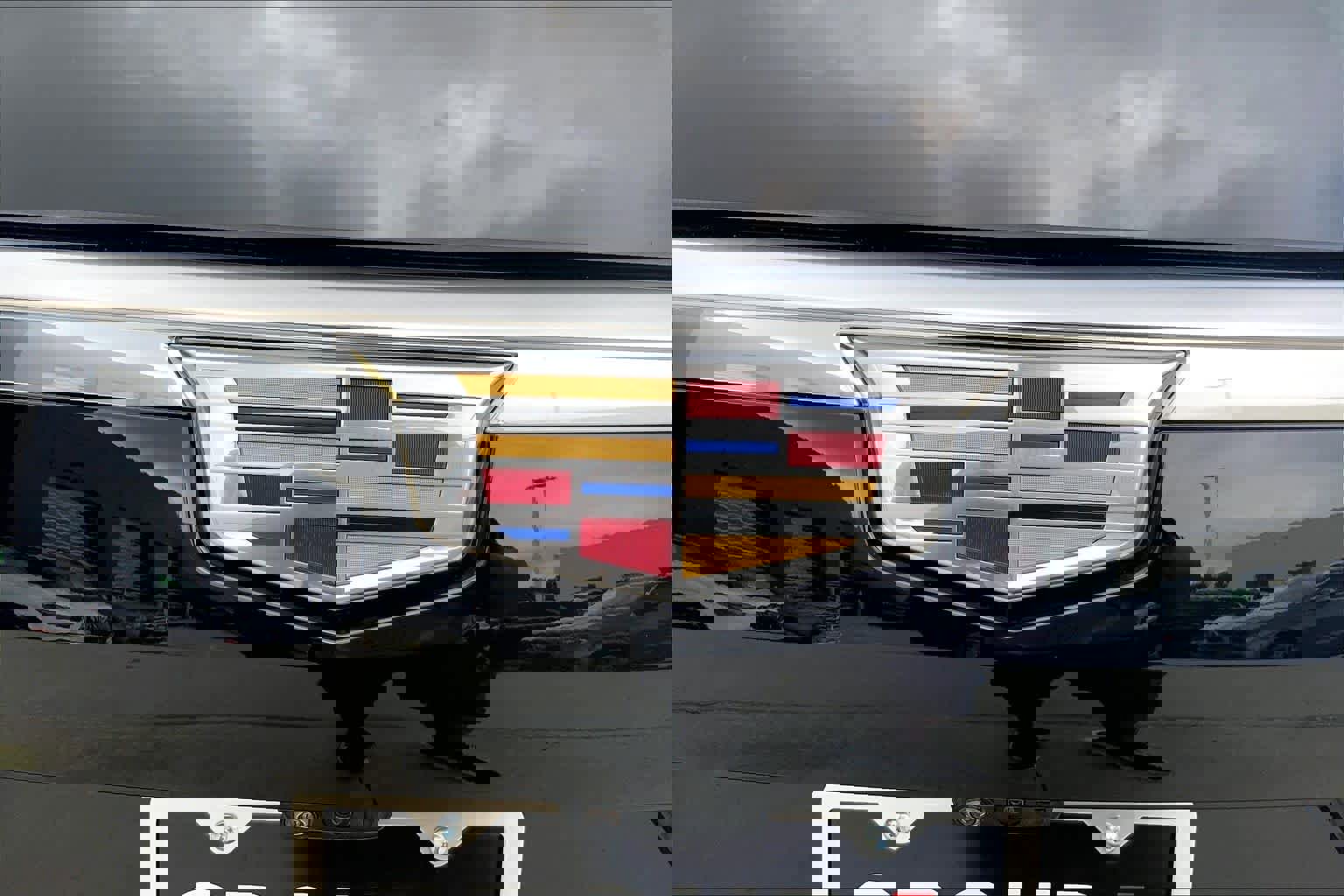 Used 2024 Cadillac Escalade Premium Luxury RWD image 28