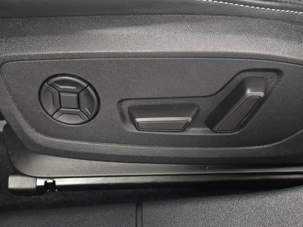 Used 2023 Audi A3 2.0T Premium w/ Black Optic Sport Package image 33