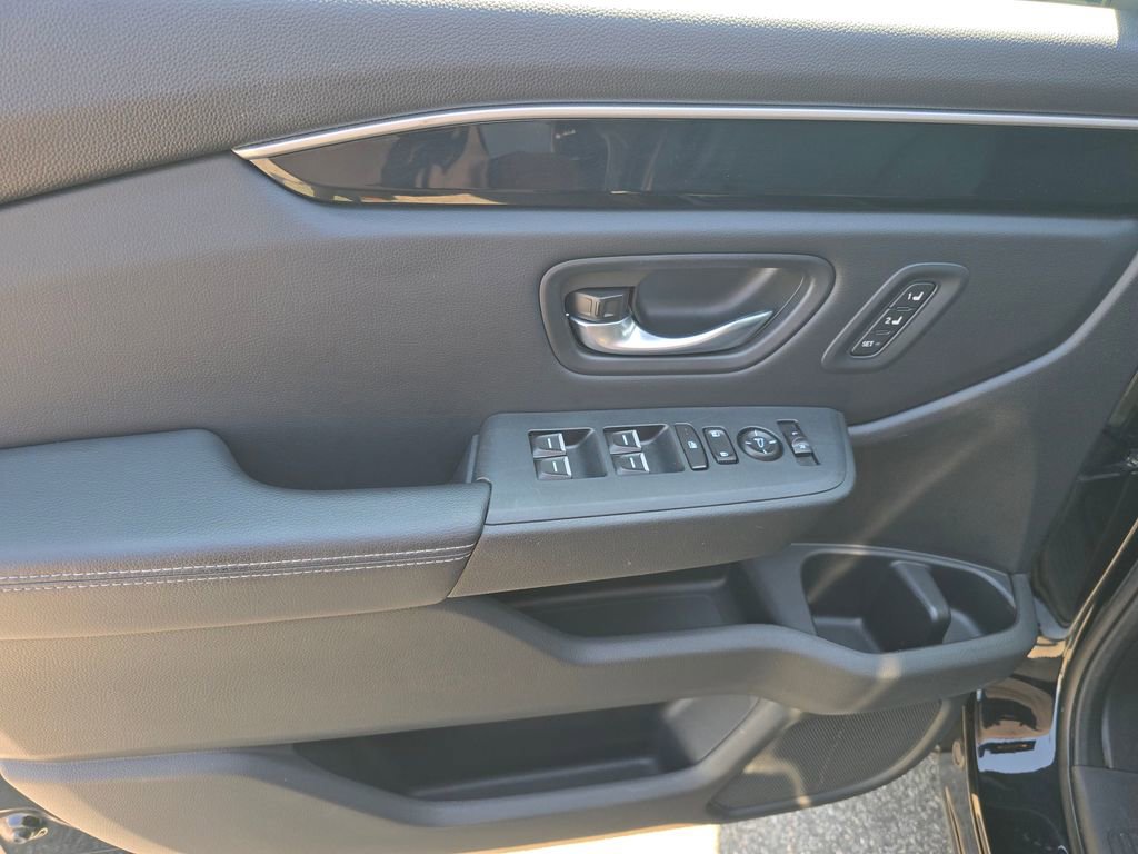 Used 2023 Honda Pilot Touring image 10