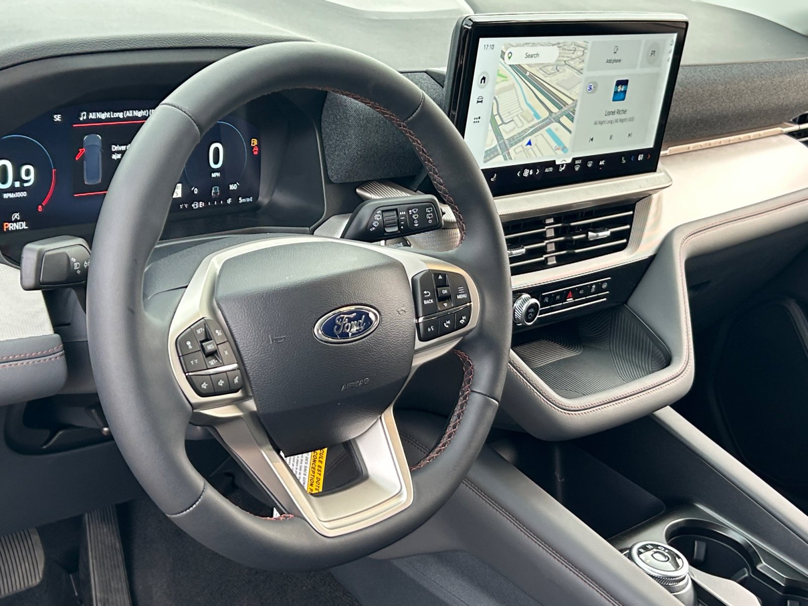New 2026 Ford Explorer Active RWD image 9