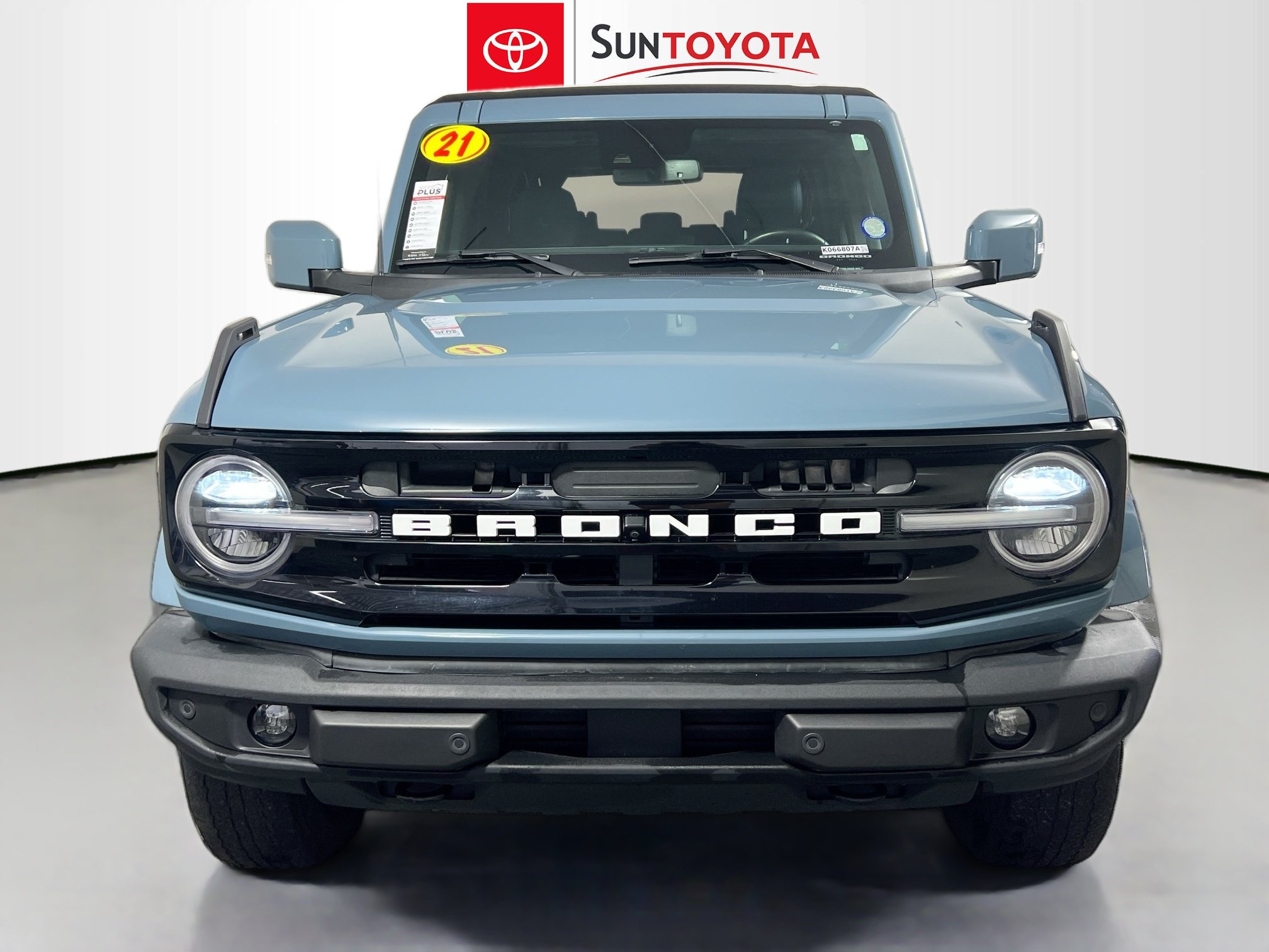 Used 2021 Ford Bronco Outer Banks AWD/4WD image 10