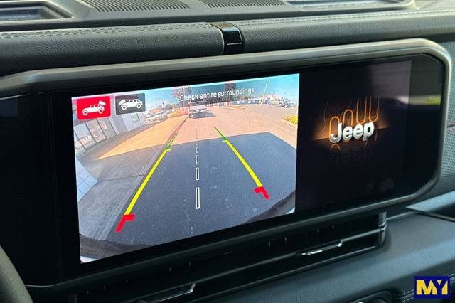 Used 2025 Jeep Wrangler Rubicon w/ Safety Group image 24